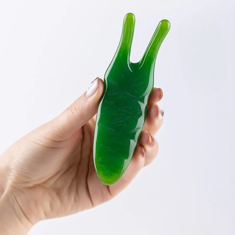 Guasha-planche-massage-resine-pour-gratter-peau-visage-yeux-spa-cou-dos-corps-jambes-mains-circulation-vert
