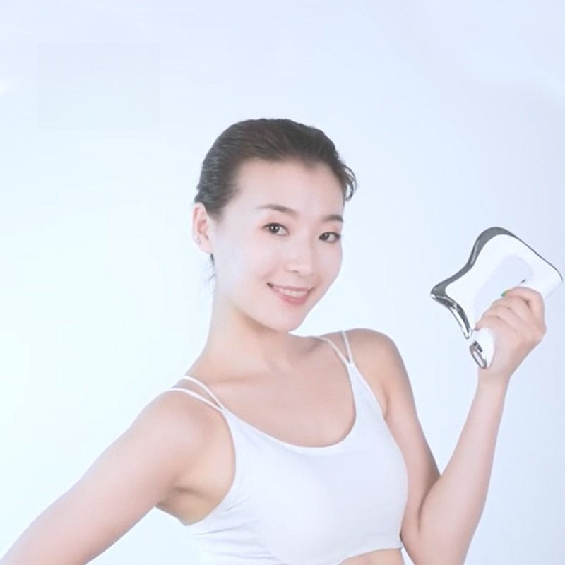 Gua sha - instrument de massage des méridiens musculaires femme