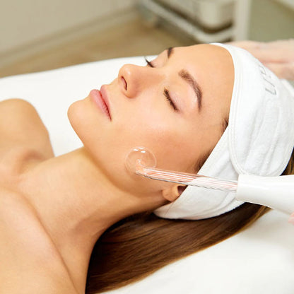 Appareil-de-massage-visage-et-cheveux-therapie