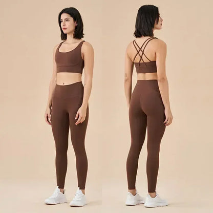 Combinaison-yoga-durable-deux-pièces-bretelles-brun