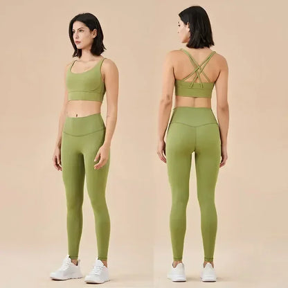 Combinaison-yoga-durable-deux-pièces-bretelles-vert