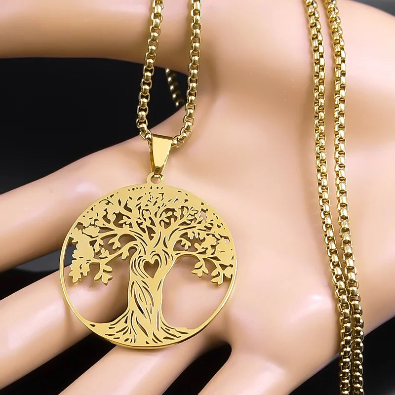 arbre-de-vie-collier-or-coeur-main