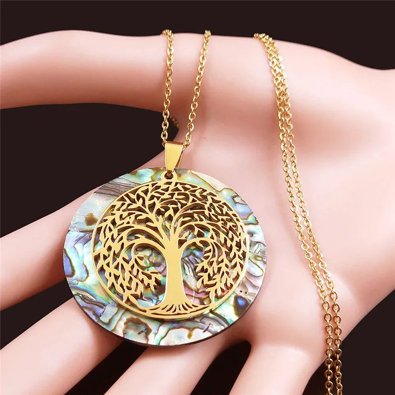 arbre-de-vie-collier-chic-main-grosseur-gratitude