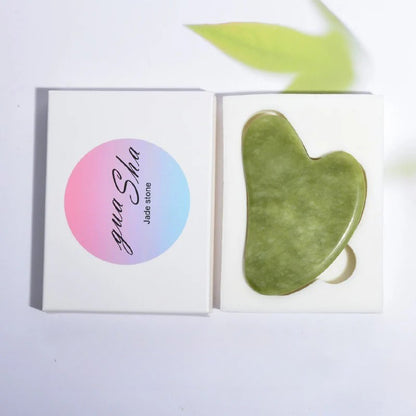 Gua sha assiette à gratter en forme de coeur de jade vert