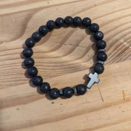 homme-bracelet-pierre-volcanique-naturelle-oeil-de-tigre-cadeau